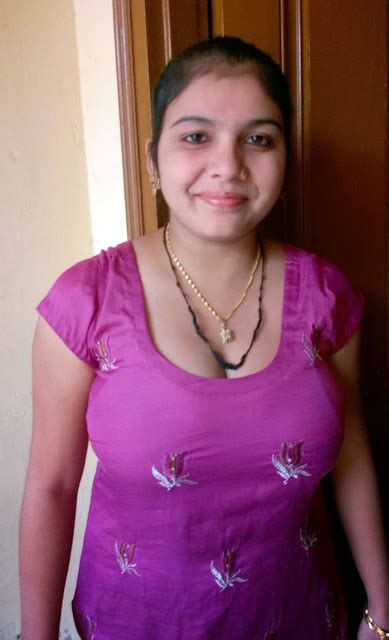 bhabhi xxx photos|Indian Desi Bhabhi Porn Pics: Nude Women in Free Sex Photos